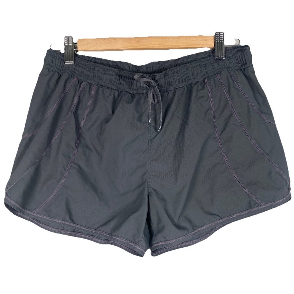 Athleta Record Time Microfiber Athletic Shorts  Gray Women's Size M Dark Gray‎
